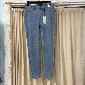 Judy Blue Mid Rise Jeggings
